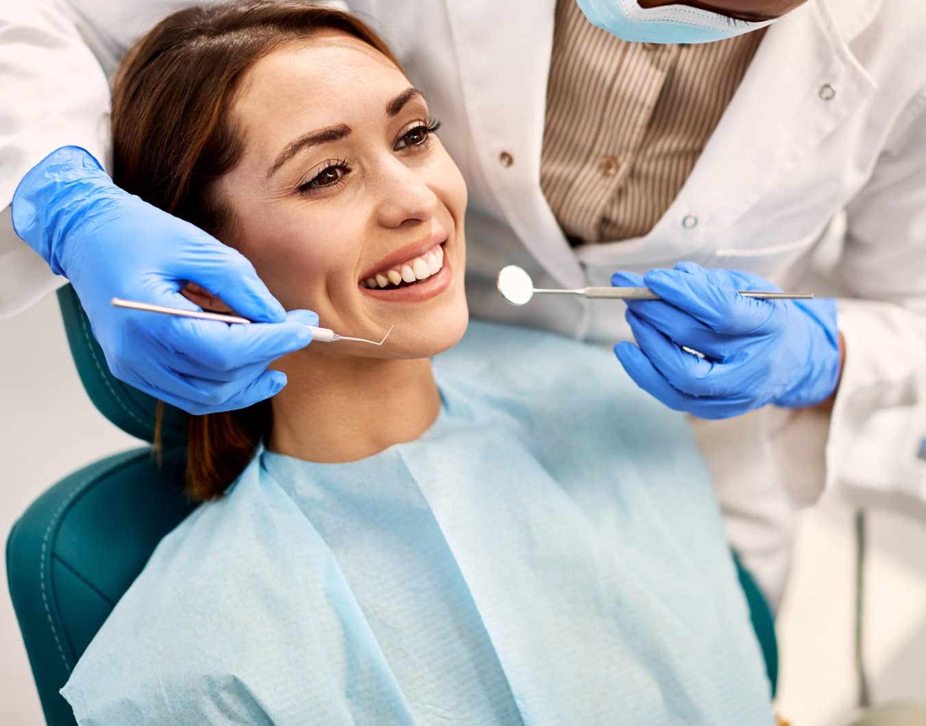 Blanchiment des dents et travaux dentaires : compatibles ? | Dr Temstet | Paris
